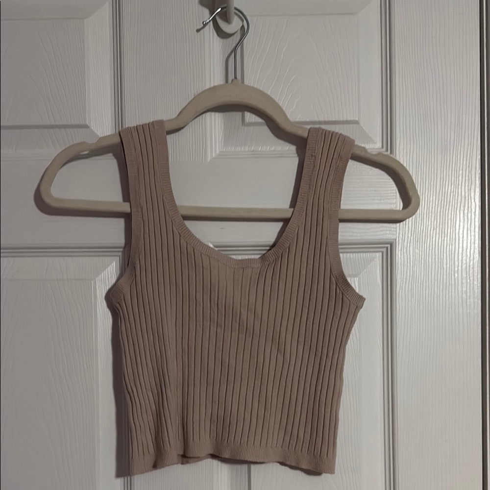BE COOL Tan Crop Top